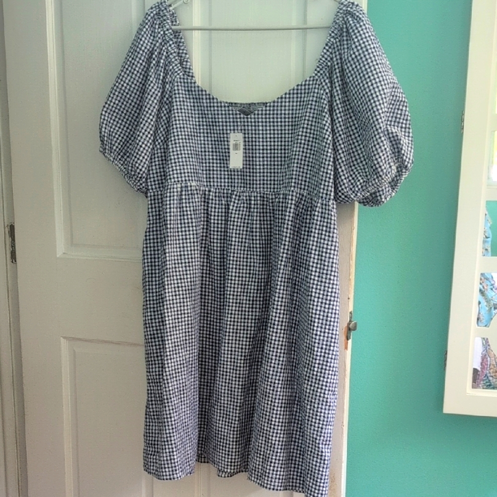 NWT Old Navy Blue and White Checkered Woman's Dress